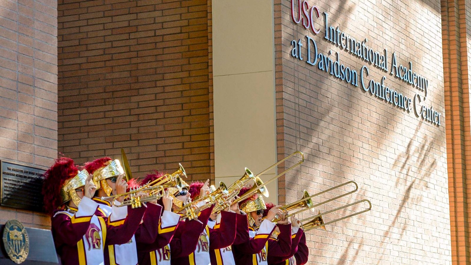 University of Southern California (USC International Academy) сургуулийн зураг